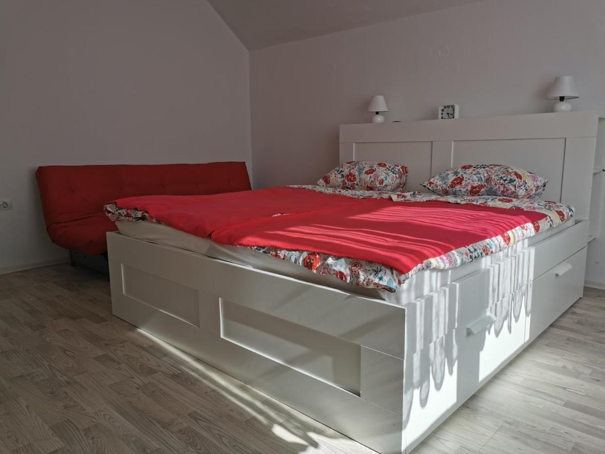 Apartma Rekar - A House, Where You Can Relax In The Embrace Of Nature Jesenice Dış mekan fotoğraf