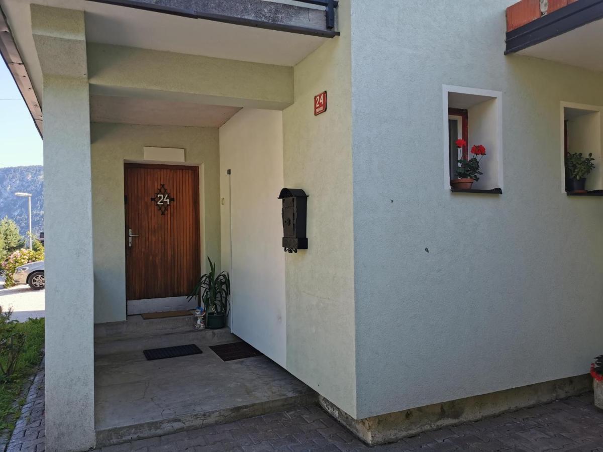 Apartma Rekar - A House, Where You Can Relax In The Embrace Of Nature Jesenice Dış mekan fotoğraf
